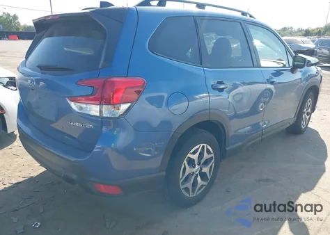 2024 Subaru Forester Premium z USA, uszkodzony, nr VIN JF2SKADC1RH466503